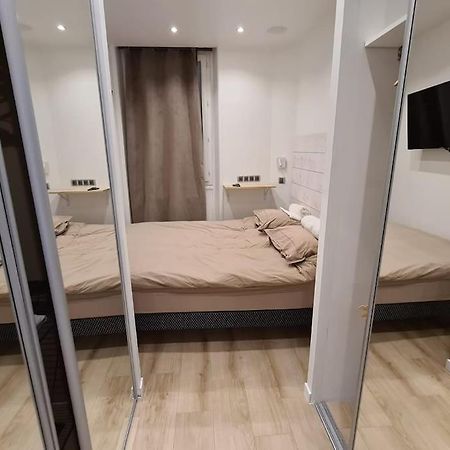 Suresnes : 2 Pieces Cosy Leilighet Eksteriør bilde